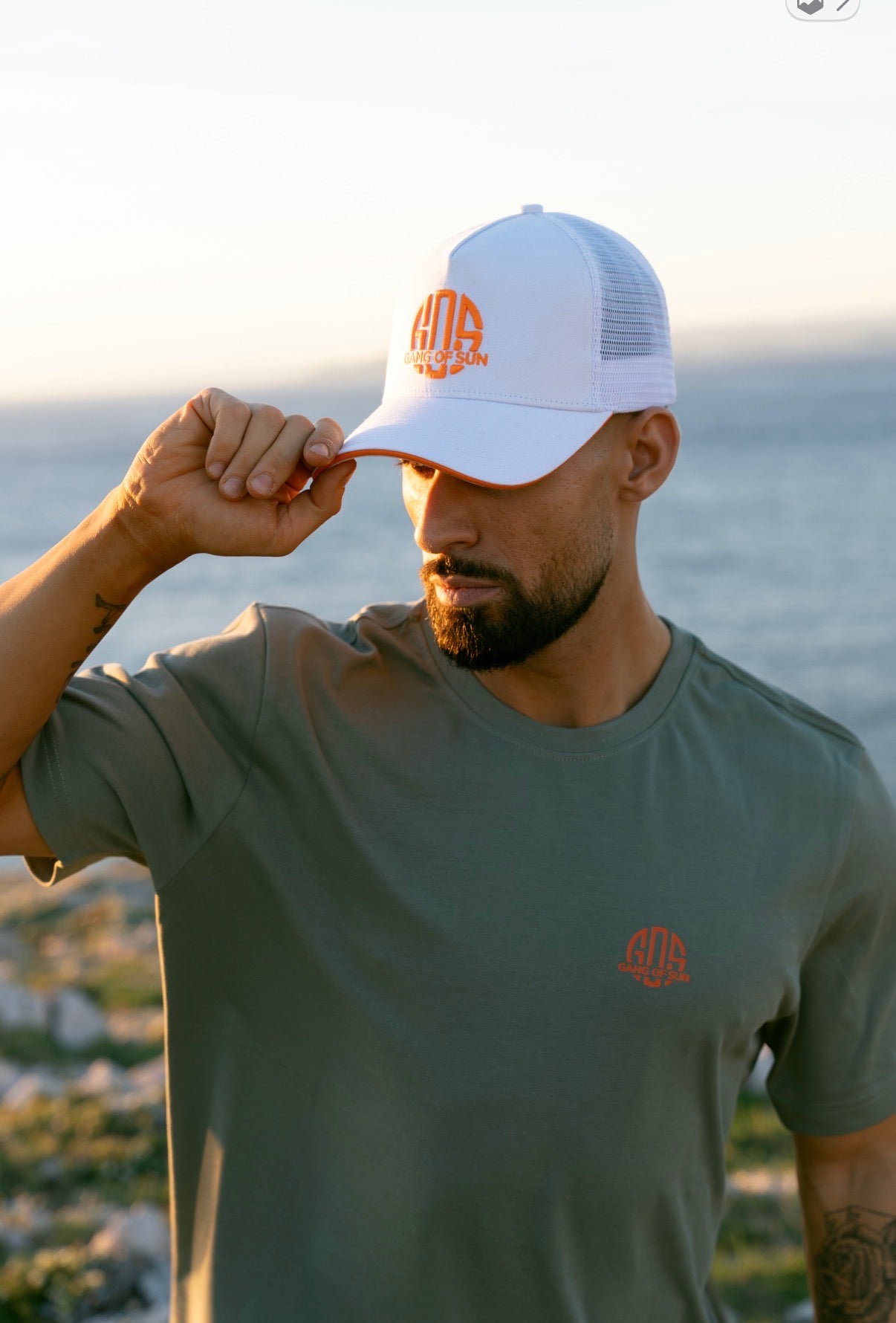 T-Shirt vert avec logo